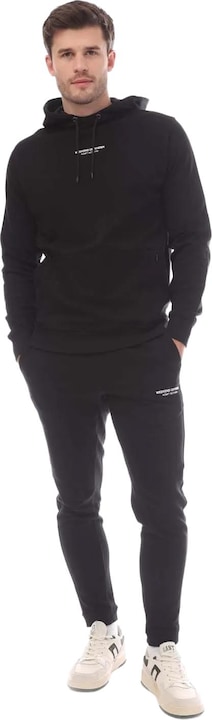 Schwarz