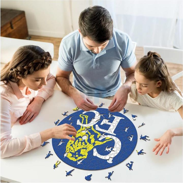 Actual product image Iconic Chelsea FC - Retro Logo - Wooden Puzzle Size S (150 pieces) (150 pieces)