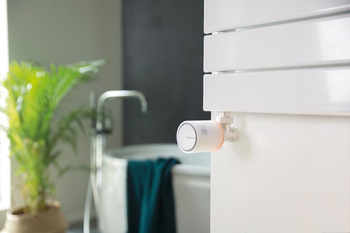 Actual product image Netatmo Smart radiator thermostats