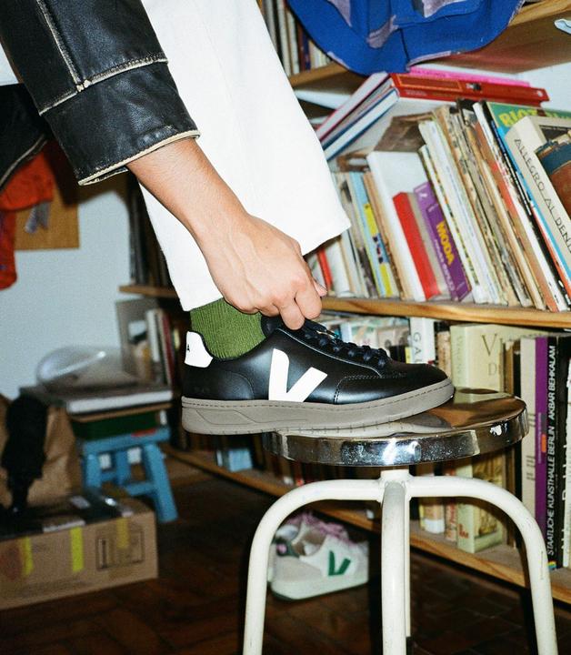 Produktbild Veja V-12 (42)