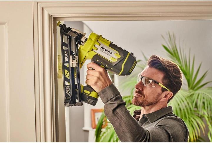 Actual product image Ryobi Battery Nailer Airstrike 15G