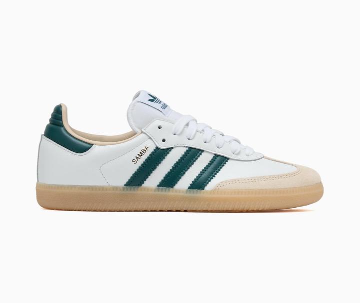 Cloud White, Collegiate Green, Gum