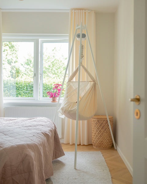 Actual product image Membantu Cradle stand