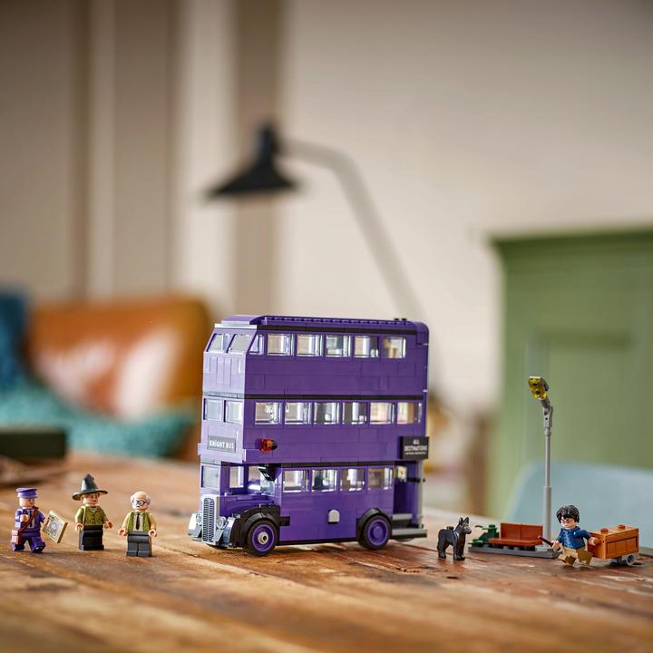 Produktbild LEGO Abenteuer mit dem Fahrenden Ritter (76446, LEGO Harry Potter)