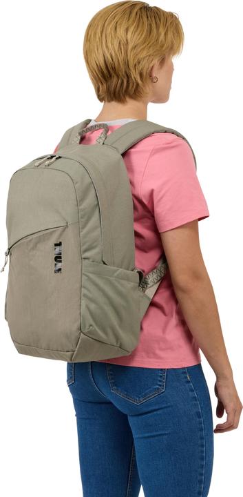 Actual product image Thule TCAM6115 - Vetiver Gray (20 l)