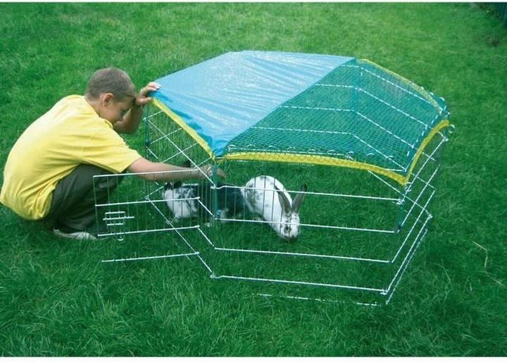 Actual product image Kerbl Outdoor enclosure, galvanised, 6 grids 56.5x56.5 cm, with door and net
