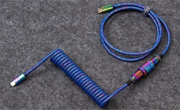 Produktbild Keychron Key RB Premium Coiled Cable Blue Angled Cab-8 (1.08 m, USB 3.2 Gen 1)