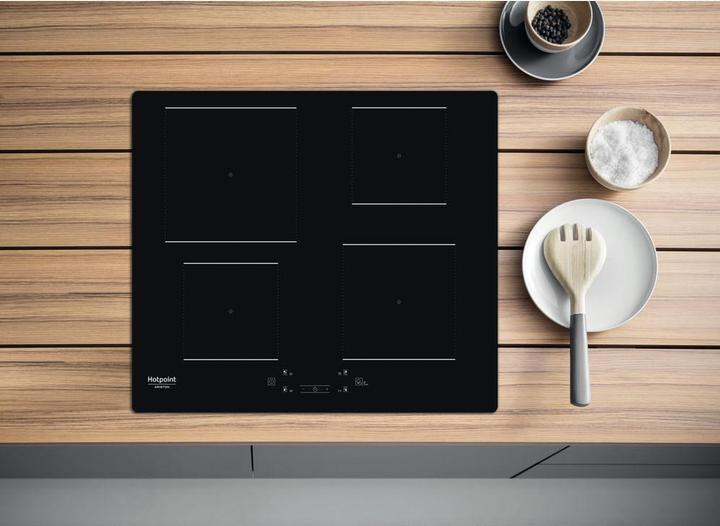 Actual product image Hotpoint HQ 5660S NE (59 cm, Induction hob)