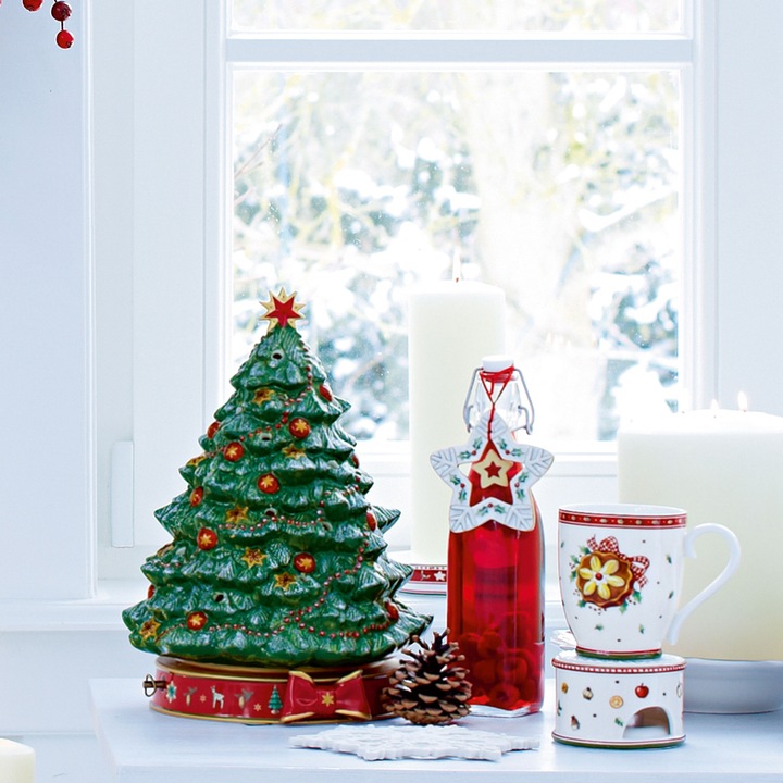 Actual product image Villeroy & Boch Christmas tree with music box Toy's Delight
