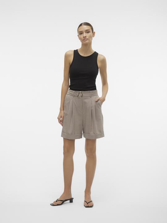 Actual product image Vero Moda Vmjanne Hw Short Gold Buckle Shorts (36)