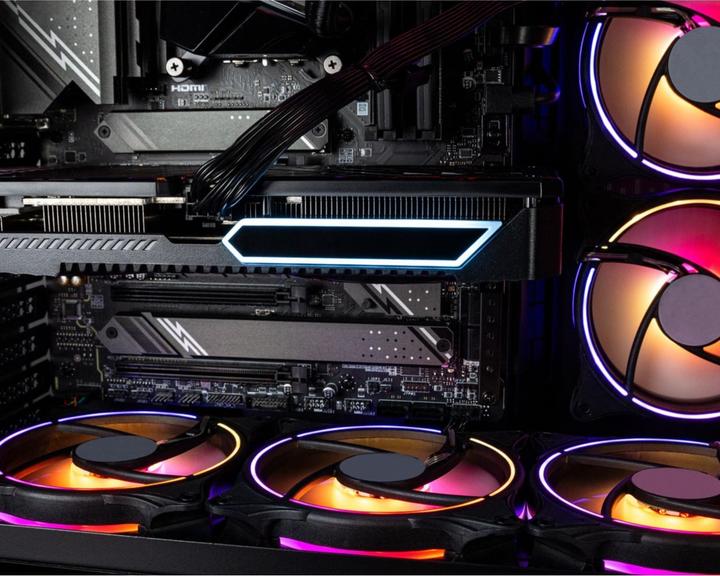 Actual product image Captiva Advanced I78-063 (2000 GB, 32 GB, Intel Core i7-14700KF, GeForce RTX 4060 Ti)