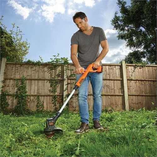 Produktbild Black & Decker AkkuRasentrimmer ST182320 Kit (Trimmfaden)