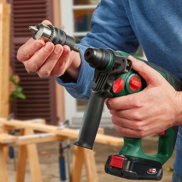 Actual product image Bosch Home & Garden Universal Hammer 18V (Rechargeable battery operated)