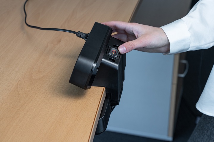 Actual product image Brennenstuhl Duplex desktop socket strip (9 x, CEE 7/3, 2 m)