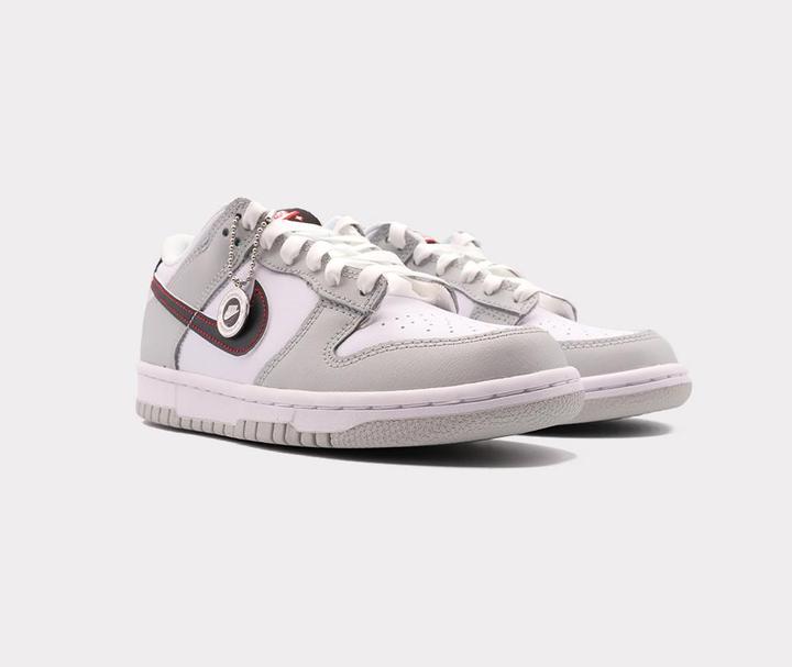 Produktbild Nike Dunk Low (41)