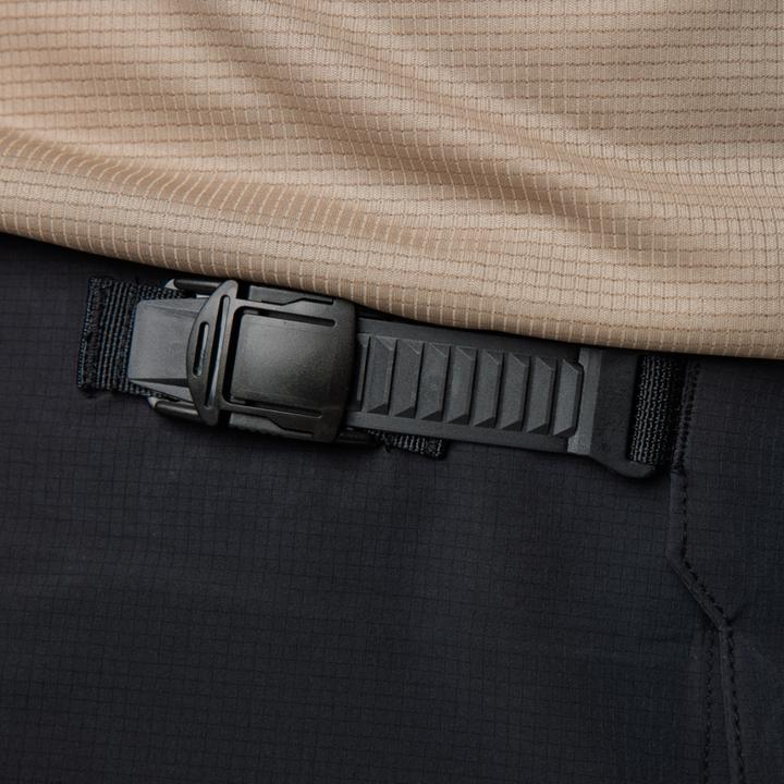 Produktbild Fox Short 24 Flexair Ascent Blk (40)