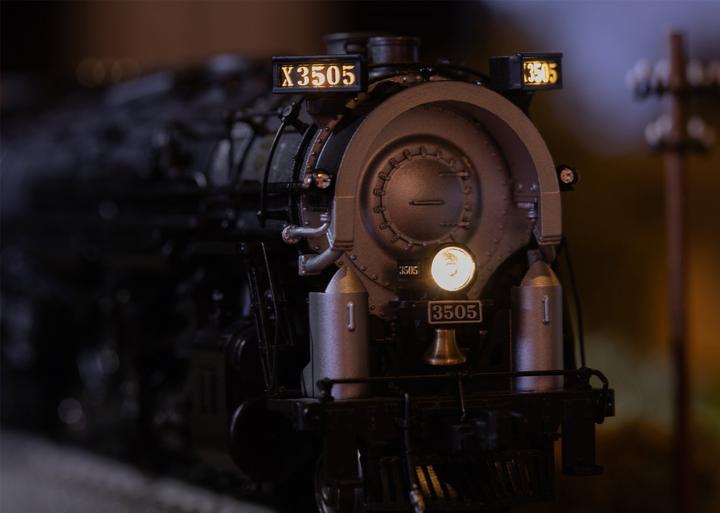 Produktbild Trix Dampflokomotive 2-8-4 Berkshire
