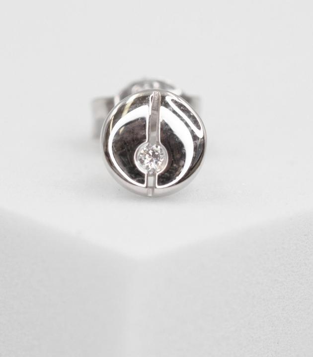 Image du produit Muau Boucles d'oreilles simples en or blanc 750 zirconium 6mm (Or blanc 750/18K)