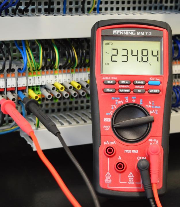 Produktbild Benning Digital-Multimeter (CAT III 1000V, CAT IV 600V)