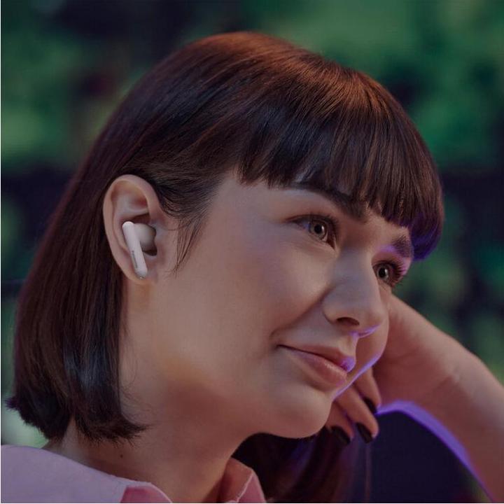 Produktbild Panasonic Wireless Earbuds RZ-B110WDE-W - White (Keine Geräuschunterdrückung, 6 h, Kabellos)