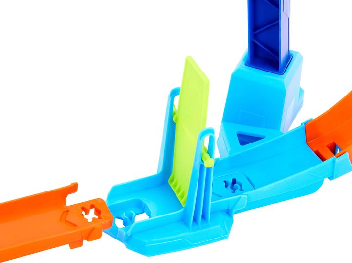 Produktbild Hot Wheels Corkscrew Jump Champion