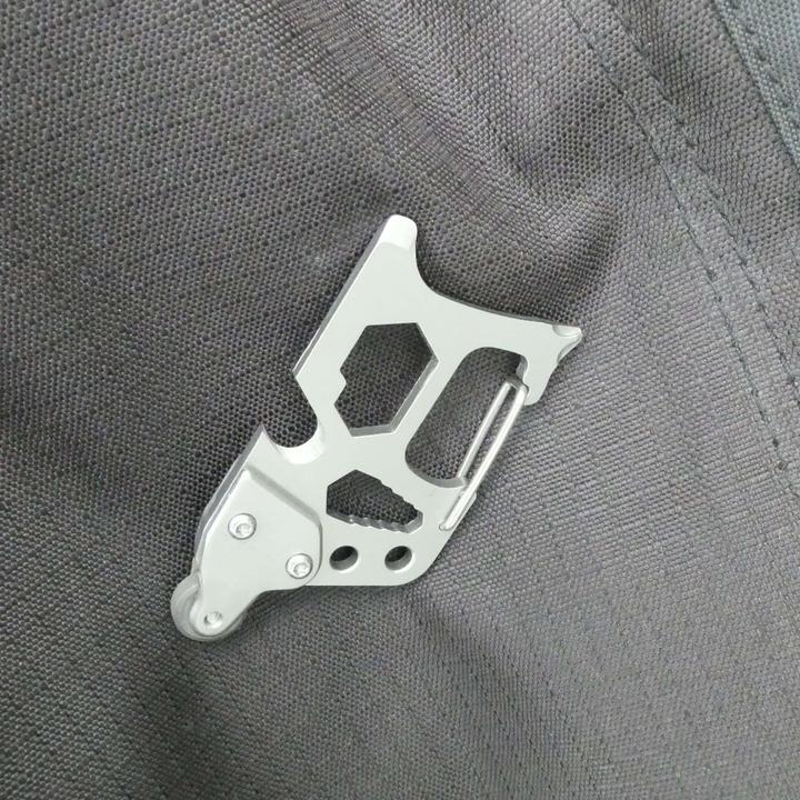 Actual product image Herbertz Survival-Tool mit Feuerstarter (6 Functions)