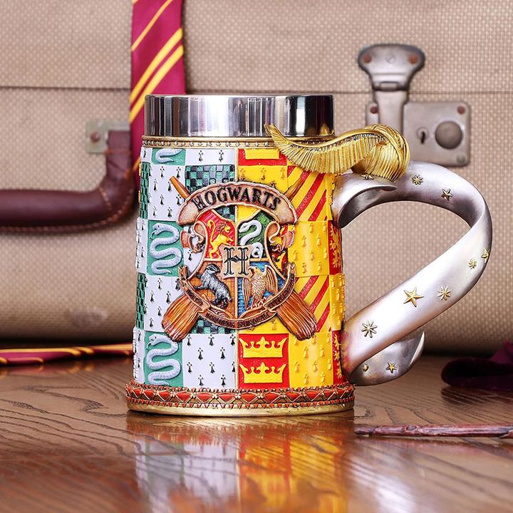 Actual product image Nemesis Now Harry Potter: Hogwarts - Golden Snitch