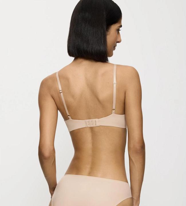 Produktbild Triumph Body Make-Up Essentials P 01 (Einzelpack, 70 C)