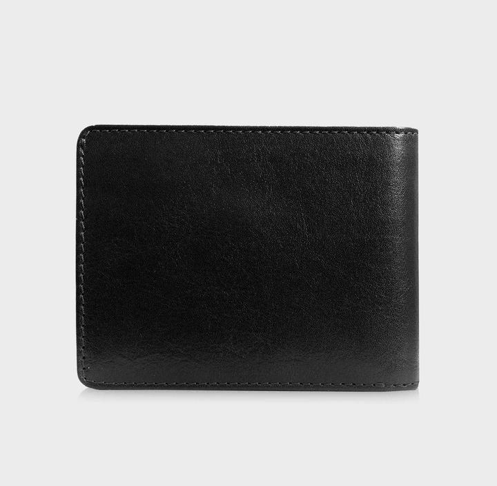 Actual product image Braun Büffel Country Rfid