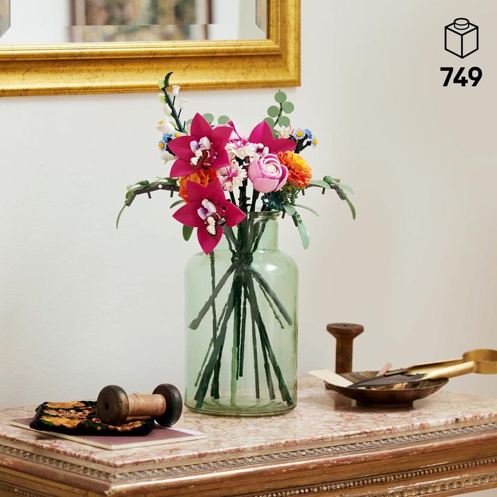Productafbeelding LEGO Schöner Rosafarbener Blumenstrauss (10342, LEGO Icons, LEGO Botanisch)