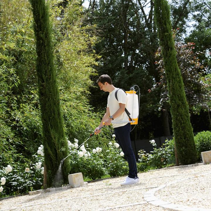 Actual product image Hozelock Abel (16 l)