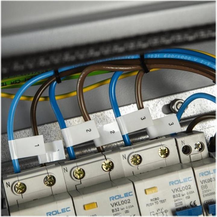 Produktbild Brother Tze-Fx211 (0.60 cm, Schwarz)