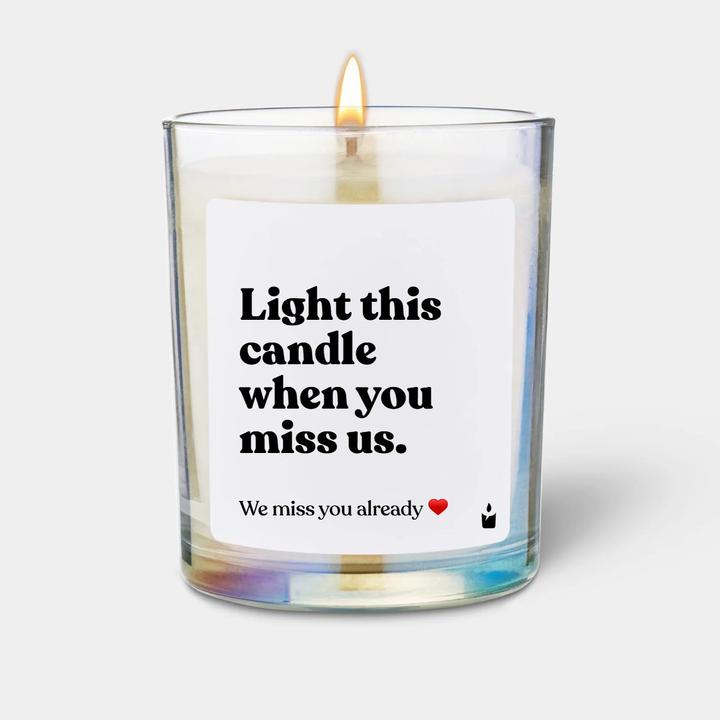 Image du produit Chatty Candles Bougie parfumée Woody Light this candle when you miss us.