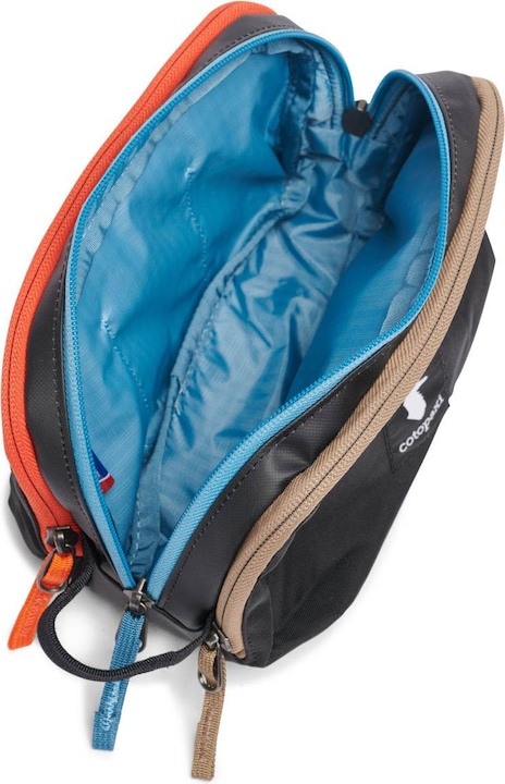 Actual product image Cotopaxi Nido Dopp Kit (4 l)