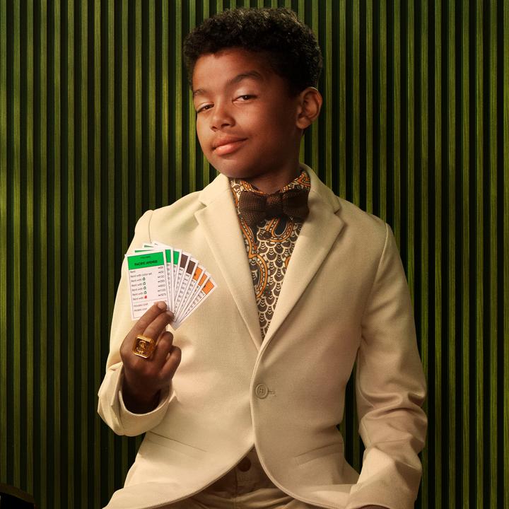 Produktbild Monopoly Brettspiel mit Aufbewahrungsfach und grösseren Spielfiguren