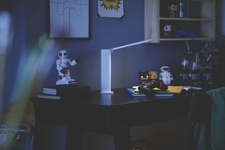 Actual product image Philips Amber (120 lm)