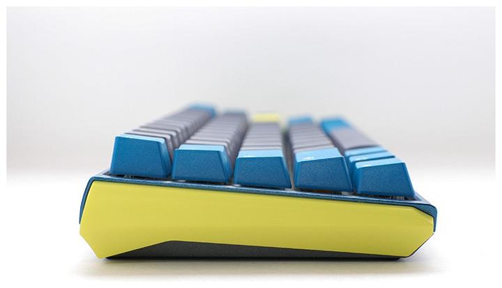 Actual product image Ducky One 3 Daybreak SF Gaming Keyboard with RGB LED - MX Speed Silver (US) (US, Cable)