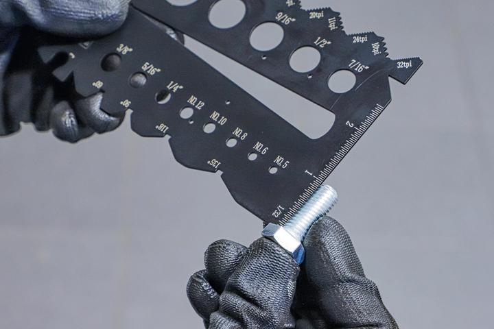 Actual product image BGS Screwpitch Gauge and Thread Template | Inch Sizes | 1/4 - 2"