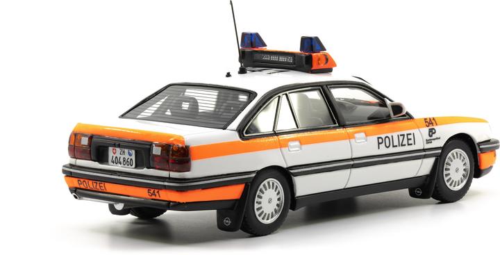 Actual product image Ace Opel Senator B 3.0i Kantonspolizei Zürich