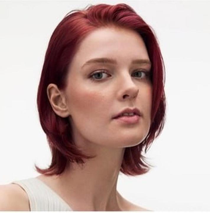 Image du produit Maria Nila Finishing Spray Tenue Antioxydant Préserve la Couleur des Cheveux (300 ml)