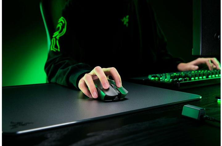 Produktbild Razer Viper V3 Pro (Kabellos, Kabelgebunden)