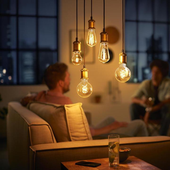 Actual product image Philips Lampe (E27, 4 W, 250 lm, 1 x, F)