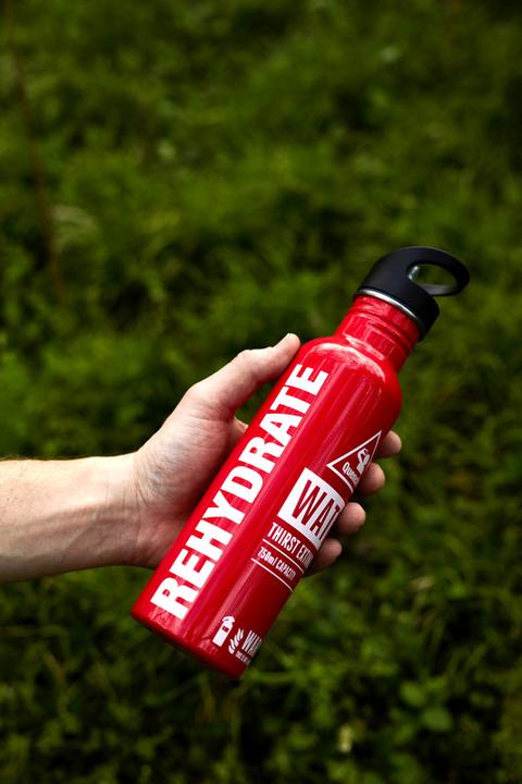 Actual product image Gentlemen's Hardware Water Bottle - Thirst Extinguisher 25.4 fl.oz/750ml (0.72 l)