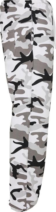 Actual product image Urban Classics Basic Camo Sweatpants 2.0 - 15327 (XS)
