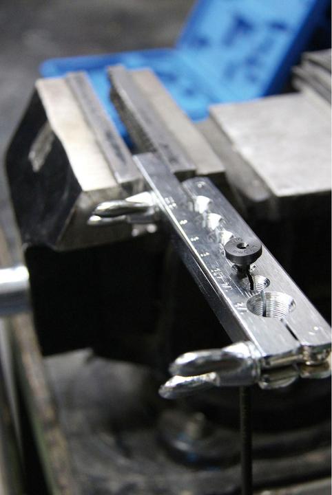 Actual product image BGS Press à collets doubles 9 pièces