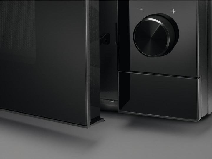 Produktbild AEG MFB295DB (29 l)