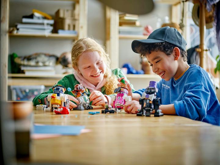 Actual product image LEGO Kreativer Droidenbauer (75392, LEGO Star Wars, LEGO Rare Sets)
