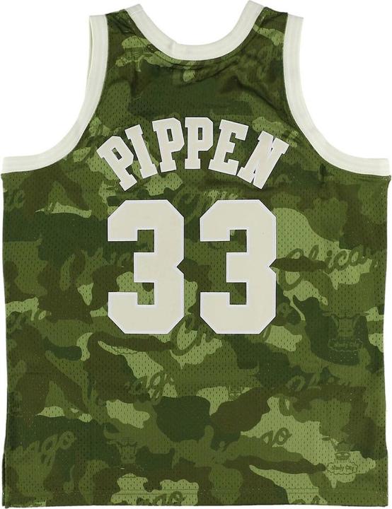 Actual product image Mitchell & Ness NBA Chicago Bulls Swingman 1997 Scottie Pippen Jersey Mens (S)