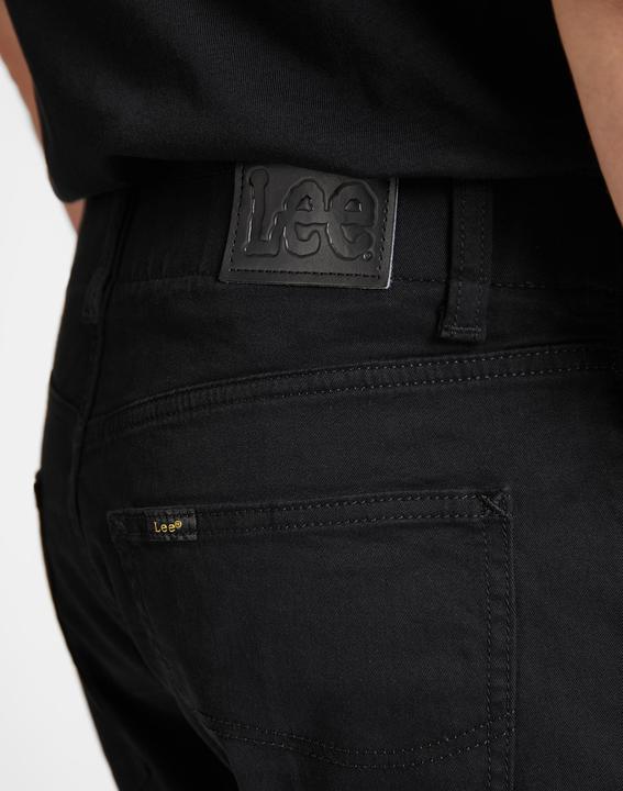 Actual product image Lee Extreme Motion Straight Fit (30)
