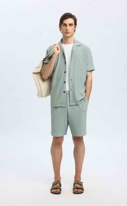 Actual product image Selected Geripptes cuban collar Kurzarmhemd (L)